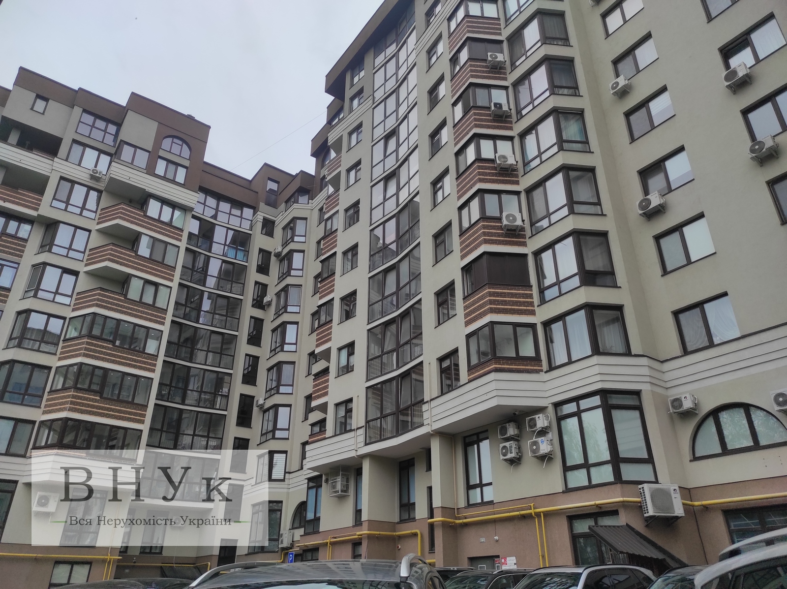 Продам 5-кімнатну дворівневу квартиру в центрі міста фото 1 Продам 5-кімнатну дворівневу квартиру в центрі міста фото 1