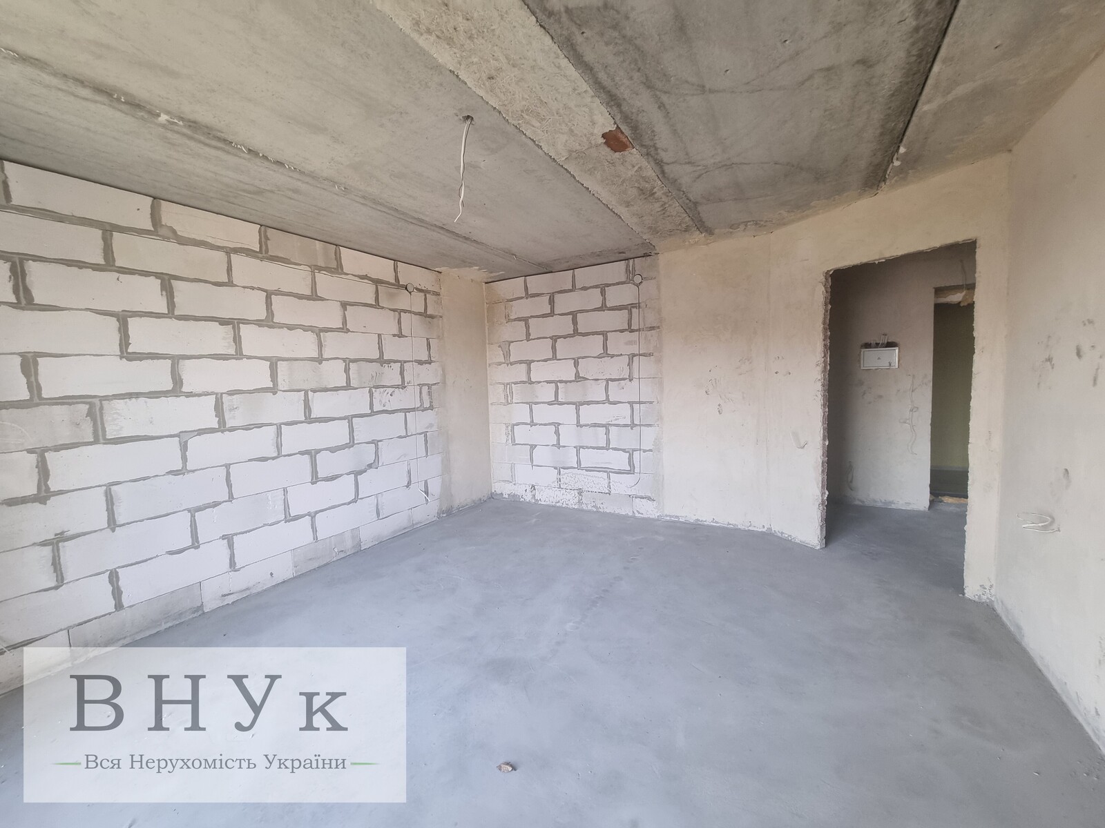 Продається шикарна 1 - кімнатна квартира фото 1 Продається шикарна 1 - кімнатна квартира фото 1