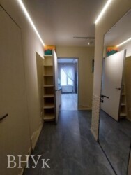 Продаю 2-кімнатну квартиру в елітній новобудові в центрі міста фото 18 Продаю 2-кімнатну квартиру в елітній новобудові в центрі міста фото 18