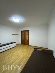 Продам простору 3-кімнатну квартиру . фото 2 Продам простору 3-кімнатну квартиру . фото 2