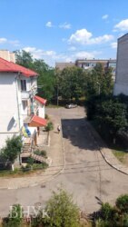 Продаю компактну 2 -ну квартиру у затишному дворику у місті Стрий фото 6 Продаю компактну 2 -ну квартиру у затишному дворику у місті Стрий фото 6