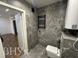 ������ ������������ 3-������� �������� � �� Manhattan AP ���� 11