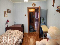 Продаж 3-кімнатної квартири на вул. Хоткевича фото 5 Продаж 3-кімнатної квартири на вул. Хоткевича фото 5