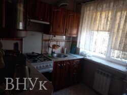 Продаю 2 кімнатну квартиру в топовій локації фото 10 Продаю 2 кімнатну квартиру в топовій локації фото 10