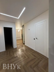 ������ ������������ 3-������� �������� � �� Manhattan AP ���� 3