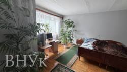 Продаж трирівневої квартири котеджного типу з гаражем і особистим подвір'ям фото 6 Продаж трирівневої квартири котеджного типу з гаражем і особистим подвір'ям фото 6