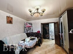 Простора та затишна 3-кімнатна квартира з продуманим плануванням на Дружбі фото 3 Простора та затишна 3-кімнатна квартира з продуманим плануванням на Дружбі фото 3