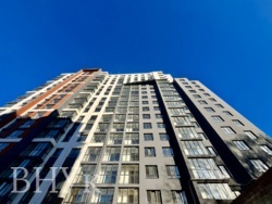 Продається світла 2‑кімнатна квартира на 3‑му поверсі — вул. Нечая, 25 фото 1 Продається світла 2‑кімнатна квартира на 3‑му поверсі — вул. Нечая, 25 фото 1