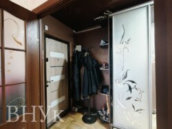Простора та затишна 3-кімнатна квартира з продуманим плануванням на Дружбі фото 11 Простора та затишна 3-кімнатна квартира з продуманим плануванням на Дружбі фото 11