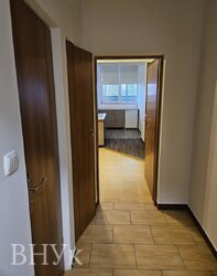 ��������� 3-�������, 1 ������, ����� ������, ����� �� ���� 3