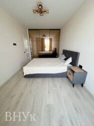 Продаж сучасної однокімнатної квартири по-вул.Карла Мікльоша. фото 4 Продаж сучасної однокімнатної квартири по-вул.Карла Мікльоша. фото 4