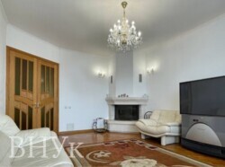 ������ ������� ��������� �������� 175 �² � ���������� ����� �� ���� ���� 3