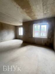 Продаю велику та простору 3-ох кімнатну у ЖК «Фаворит» квартиру з підвалом 40 м² фото 5 Продаю велику та простору 3-ох кімнатну у ЖК «Фаворит» квартиру з підвалом 40 м² фото 5