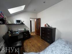 ������ 3-� ������� ��������� ����� �������� ���� 28