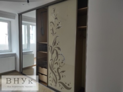 ������ 4-������� �������� ������� �������������� ����� ���� 17