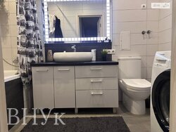Продаю гарну 2-кімнатну квартиру Пулюя фото 10 Продаю гарну 2-кімнатну квартиру Пулюя фото 10