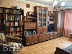 Продаж 3-кімнатної квартири на вул. Хоткевича фото 2 Продаж 3-кімнатної квартири на вул. Хоткевича фото 2