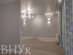 Продається 2-кімнатна квартира з кухнею-студією фото 3 Продається 2-кімнатна квартира з кухнею-студією фото 3