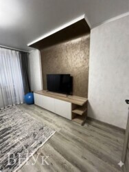 Продаж 2-кімнатної квартири з капітальним ремонтом! фото 2 Продаж 2-кімнатної квартири з капітальним ремонтом! фото 2
