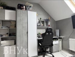 ��������� 3 ������� �������� � ������ ���� � ������ �������� ���� 8