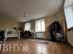 Простора 4-кімнатна квартира з власним входом, р-н Дружба фото 18 Простора 4-кімнатна квартира з власним входом, р-н Дружба фото 18