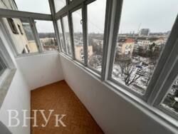 Продається 3-кімнатна квартира в районі Жовтневого парку фото 3 Продається 3-кімнатна квартира в районі Жовтневого парку фото 3