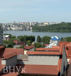 Продається 2-к квартира з видом на озеро фото 1 Продається 2-к квартира з видом на озеро фото 1