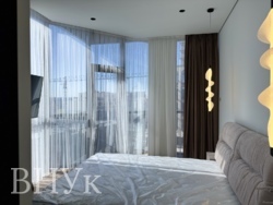 ������ 2-������� �������� ������ ����� � �� UZH TOWERS ���� 2