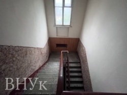 Продаю 2-кімнатну квартиру в центрі Чернівці фото 13 Продаю 2-кімнатну квартиру в центрі Чернівці фото 13