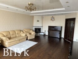 Продаю 3- кімнатну квартиру в закритому котеджному містечку фото 1 Продаю 3- кімнатну квартиру в закритому котеджному містечку фото 1