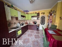 Ексклюзивна 3-кімнатна квартира біля парку ім. Т. Г. Шевченка фото 5 Ексклюзивна 3-кімнатна квартира біля парку ім. Т. Г. Шевченка фото 5