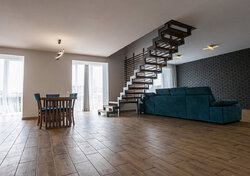 Преміум дворівнева квартира 206 м² з панорамними вікнами в центрі Тернополя фото 4 Преміум дворівнева квартира 206 м² з панорамними вікнами в центрі Тернополя фото 4