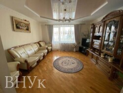 Продається простора 3-кімнатна квартира з євроремонтом у цегляному будинку фото 3 Продається простора 3-кімнатна квартира з євроремонтом у цегляному будинку фото 3