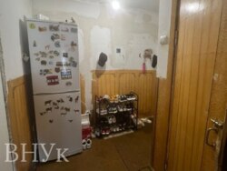 Продам трикімнатну квартиру з видом на озеро фото 10 Продам трикімнатну квартиру з видом на озеро фото 10