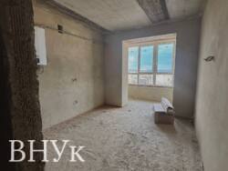 ������ 3-������� �������� 100 �² � ���������� ����� � �� ����������������� ���� 3