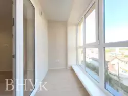 GREEN STREET' 1� ! ���� 8