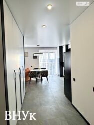 Продаю 1-кімнатну квартиру з сучасним ремонтом фото 11 Продаю 1-кімнатну квартиру з сучасним ремонтом фото 11