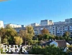 Продаю 3-кімнатну квартиру з хорошим видом та крутим розташуванням фото 2 Продаю 3-кімнатну квартиру з хорошим видом та крутим розташуванням фото 2