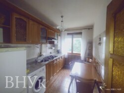 Продається двостороння простора 3-кімнатна квартира фото 1 Продається двостороння простора 3-кімнатна квартира фото 1