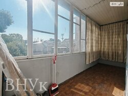 Продається квартира в центрі Тернополя , заходь і живи! фото 12 Продається квартира в центрі Тернополя , заходь і живи! фото 12