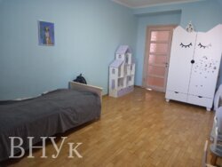 ������ 3-������� �������� 82 ��,� � ��������� ���� 5