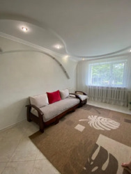 Продаж трьохкімнатної квартири в Ківерцях з ремонтом, меблями та гаражем фото 1 Продаж трьохкімнатної квартири в Ківерцях з ремонтом, меблями та гаражем фото 1