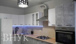 Продається 1-но кімнатна квартира у центральній частині міста фото 2 Продається 1-но кімнатна квартира у центральній частині міста фото 2