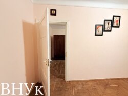 Продаю 2-кімнатну квартиру в серці міста Луцька фото 5 Продаю 2-кімнатну квартиру в серці міста Луцька фото 5