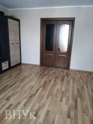 Продаж 4-кімнатної квартири в топовій локації фото 1 Продаж 4-кімнатної квартири в топовій локації фото 1