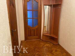 Продається простора 3-кімнатна квартира з євроремонтом у цегляному будинку фото 12 Продається простора 3-кімнатна квартира з євроремонтом у цегляному будинку фото 12