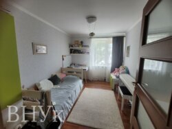 ��������� 4-������� ( ����� �����)����� 2 ������ � ������ ��� ����������! ���� 6