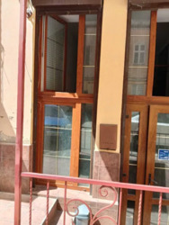 Продаж дворівневої квартири під комерцію на вулиці Комерніка фото 2 Продаж дворівневої квартири під комерцію на вулиці Комерніка фото 2