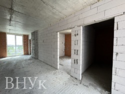 Продається 2-кімнатна квартира з неповторними краєвидами фото 7 Продається 2-кімнатна квартира з неповторними краєвидами фото 7