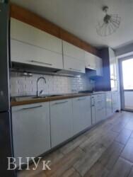 Продаю світлу 3-кімнатну квартиру з сучасним ремонтом та ІТП фото 8 Продаю світлу 3-кімнатну квартиру з сучасним ремонтом та ІТП фото 8